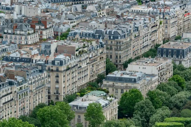 Investir dans l&rsquo;immobilier locatif : ce qu&rsquo;il faut savoir avant de se lancer