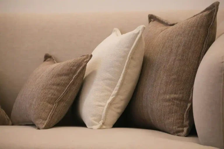 Salon cocooning beige : créer une ambiance chaleureuse