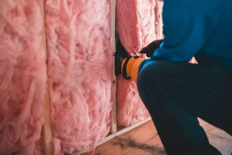 Rénovation d&rsquo;une maison des années 70 : par où commencer